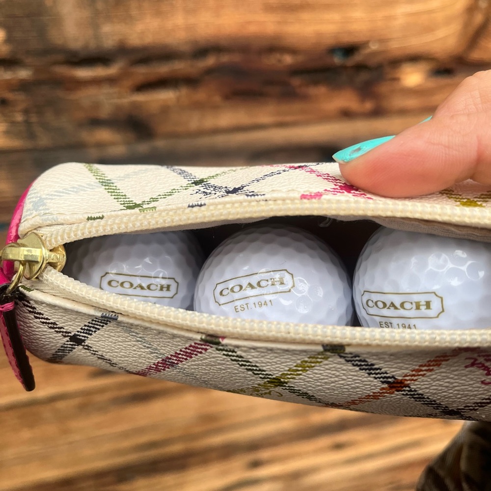 COACH | Designer Golf Balls & Case Golfer Gift Set - Picture 2 of 4